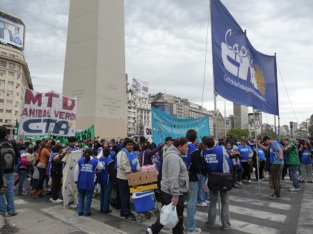 La CTA Capital marchó a la Jefatura de Gobierno de la Ciudad tras diez días de acampe