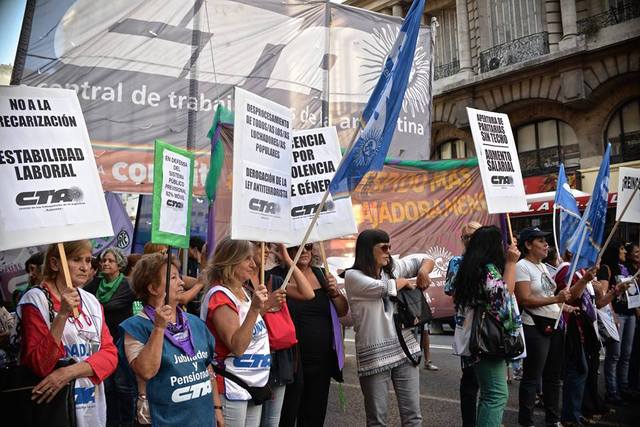 La CTA Capital estuvo presente en la marcha por el Día de la Mujer Trabajadora