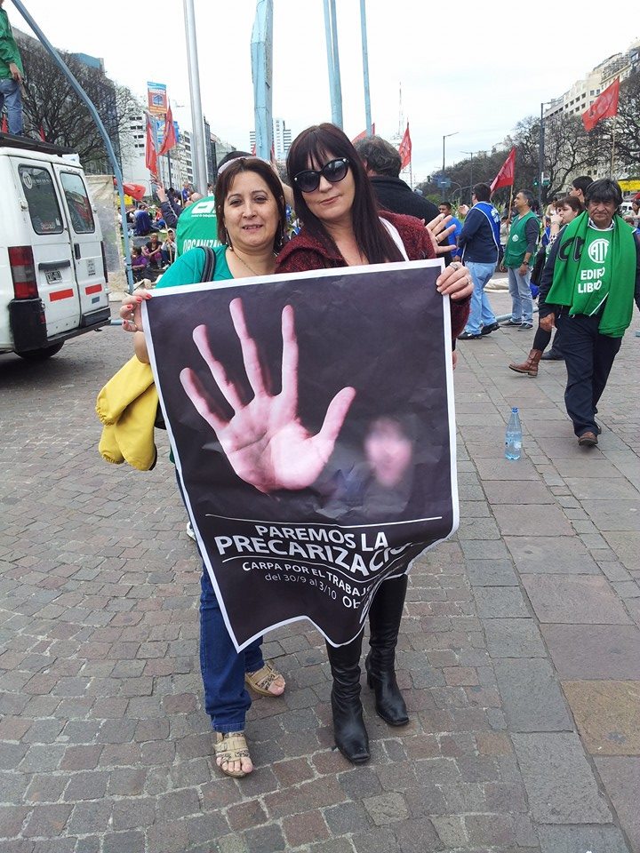 Algunas imágenes desde la Carpa por el Trabajo Digno