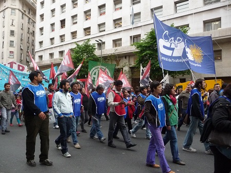 La CTA Capital marchó a la Jefatura de Gobierno de la Ciudad tras diez días de acampe