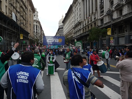 La CTA Capital marchó a la Jefatura de Gobierno de la Ciudad tras diez días de acampe