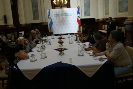 Senador Moise de Haití visitó la CTA