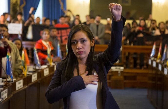 Adriana Salvatierra: “El golpe de Estado le está pasando factura a los bolivianos”