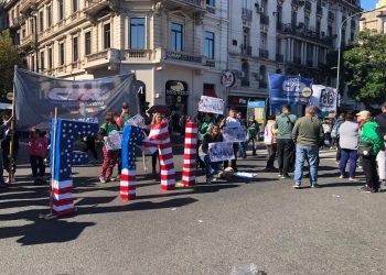 1º de mayo: La CTAA Capital salió a la calle para manifestar su rechazo al FMI