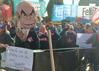 Spataro: “Cómo Larreta piensa garantizar que no haya hambre en el país si en la ciudad más rica el hambre no para de crecer.”