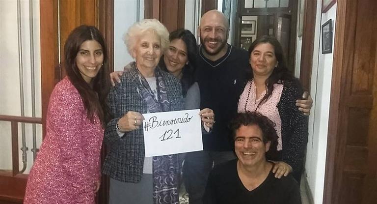 Inmensa alegría en la CTA por la recuperación del nieto 121