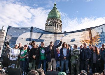 Hugo “Cachorro” Godoy: “Están a punto de cometer un acto de infame traición a la patria”