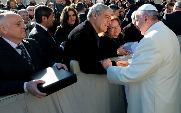 Julio Fuentes fue recibido por el Papa